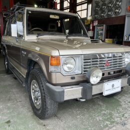 1988 MITSUBISHI PAJEROＬ149Ｇ   2.5ディーゼルエクシード 4WD 7名　AT ターボの写真1