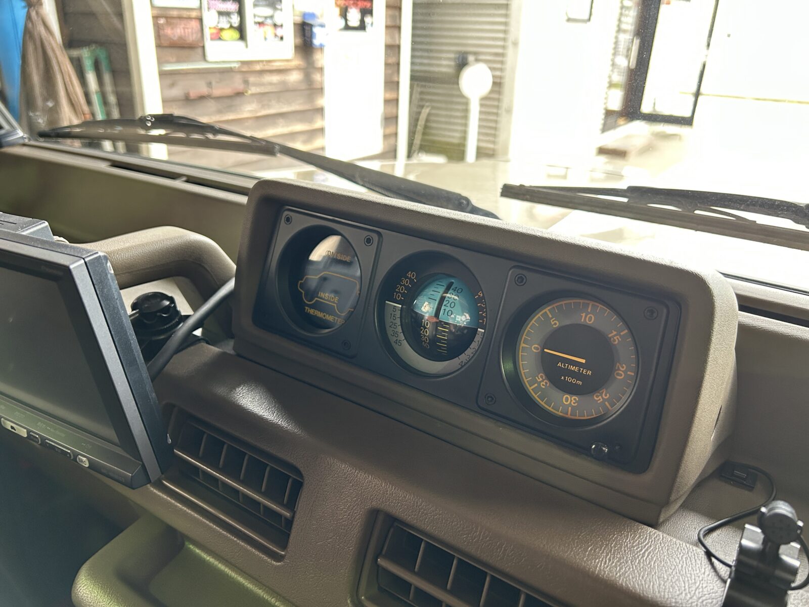 1988 MITSUBISHI PAJEROＬ149Ｇ   2.5ディーゼルエクシード 4WD 7名　AT ターボの写真16