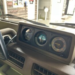 1988 MITSUBISHI PAJEROＬ149Ｇ   2.5ディーゼルエクシード 4WD 7名　AT ターボの写真16