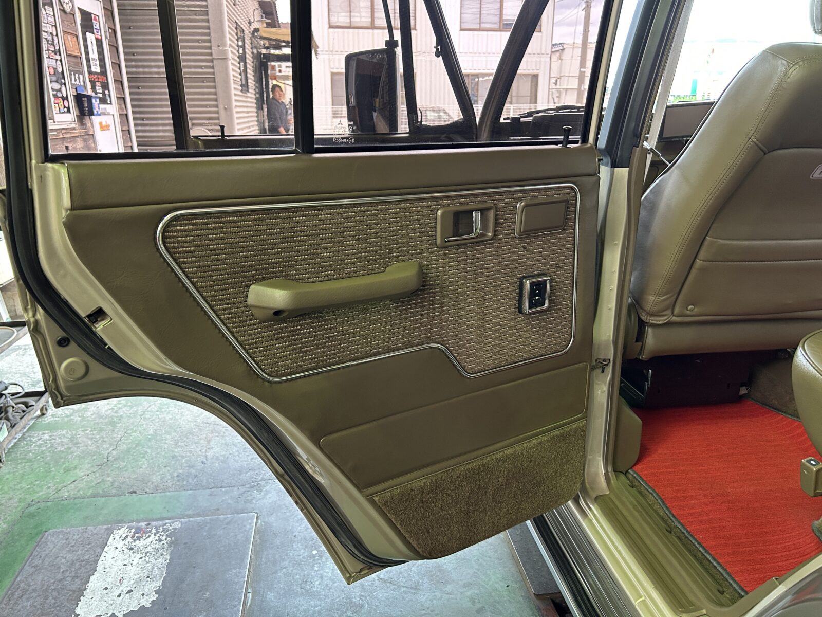 1988 MITSUBISHI PAJEROＬ149Ｇ   2.5ディーゼルエクシード 4WD 7名　AT ターボの写真23