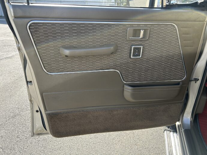 1988 MITSUBISHI PAJEROＬ149Ｇ   2.5ディーゼルエクシード 4WD 7名　AT ターボの写真17