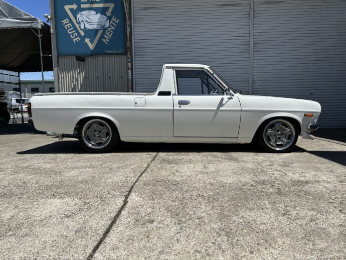 1989 NISSAN SUNNY TRUCK GB122 A15公認 ソレックス 44Φ 5MTの写真5