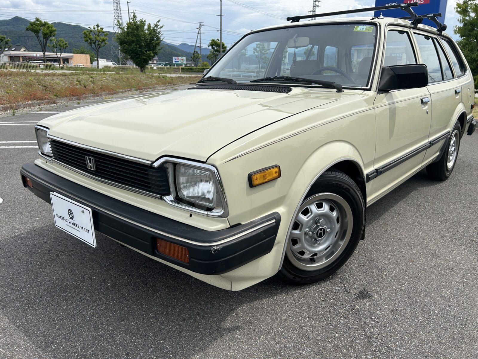 1983 HONDA CVIC WAGON 北米 左ハンドル 5MTの写真2