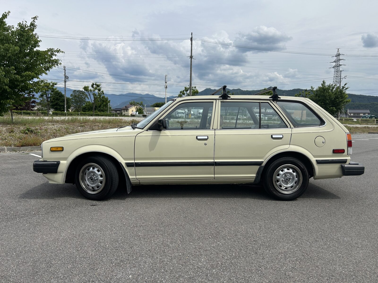 1983 HONDA CVIC WAGON 北米 左ハンドル 5MTの写真3