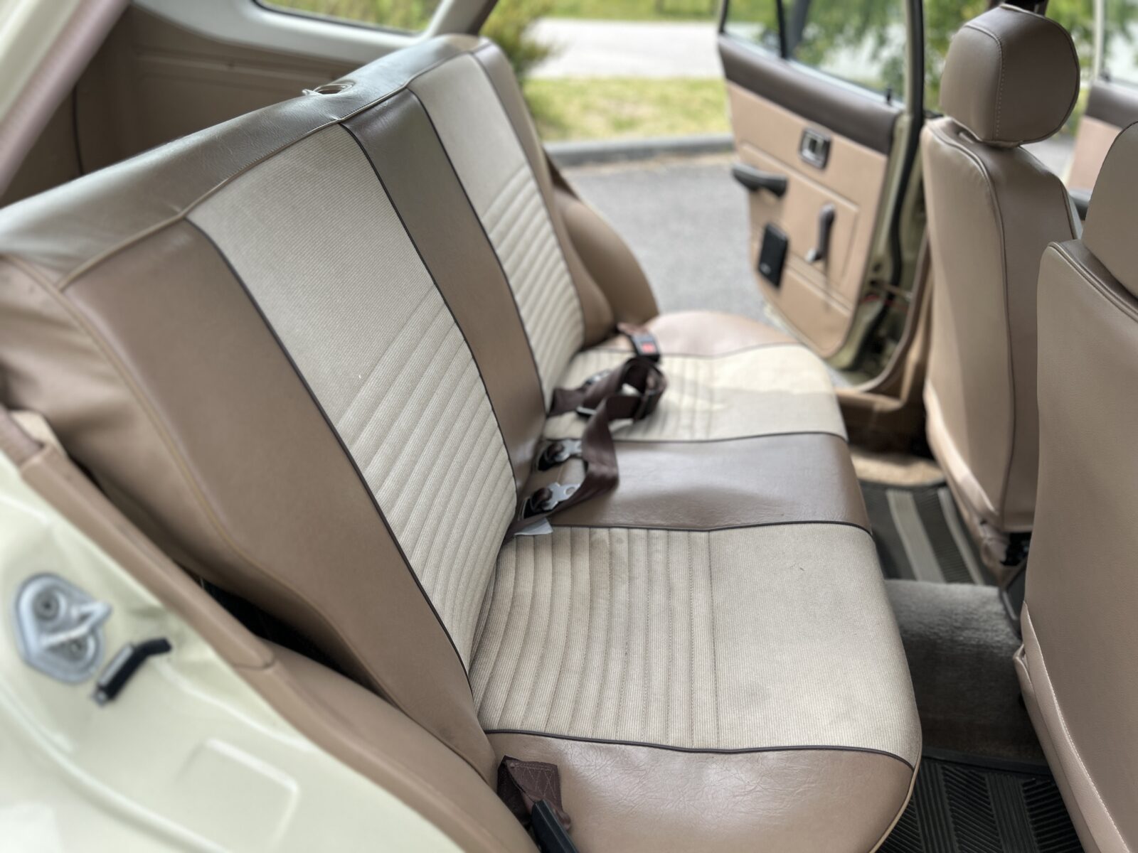 1983 HONDA CVIC WAGON 北米 左ハンドル 5MTの写真11
