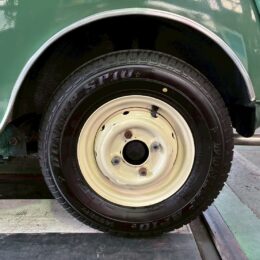 1995年 ローバーミニ フェンダーレス 10インチ インジェクション ハイローキットの写真17