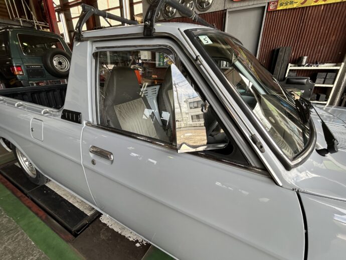 1992年 NISSAN SUNNY TRUCK 後期 ローダウン ローバック5速の写真16