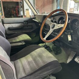 1989年 TOYOTA 60ランドクルーザー VXロールーフ換装 ナロー ガソリン NOX・PM適合の写真9