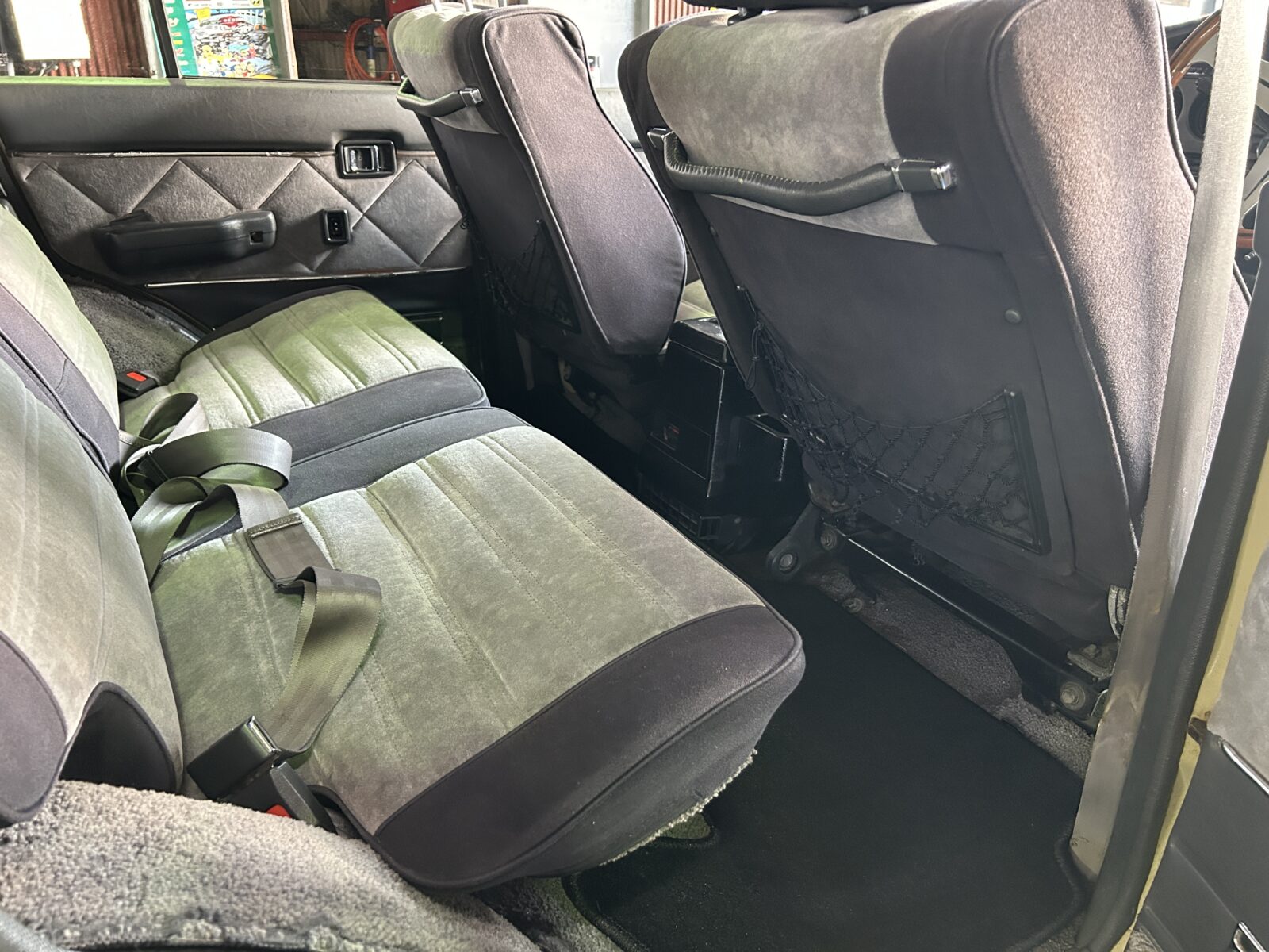 1989年 TOYOTA 60ランドクルーザー VXロールーフ換装 ナロー ガソリン NOX・PM適合の写真19