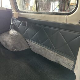 1989年 TOYOTA 60ランドクルーザー VXロールーフ換装 ナロー ガソリン NOX・PM適合の写真27
