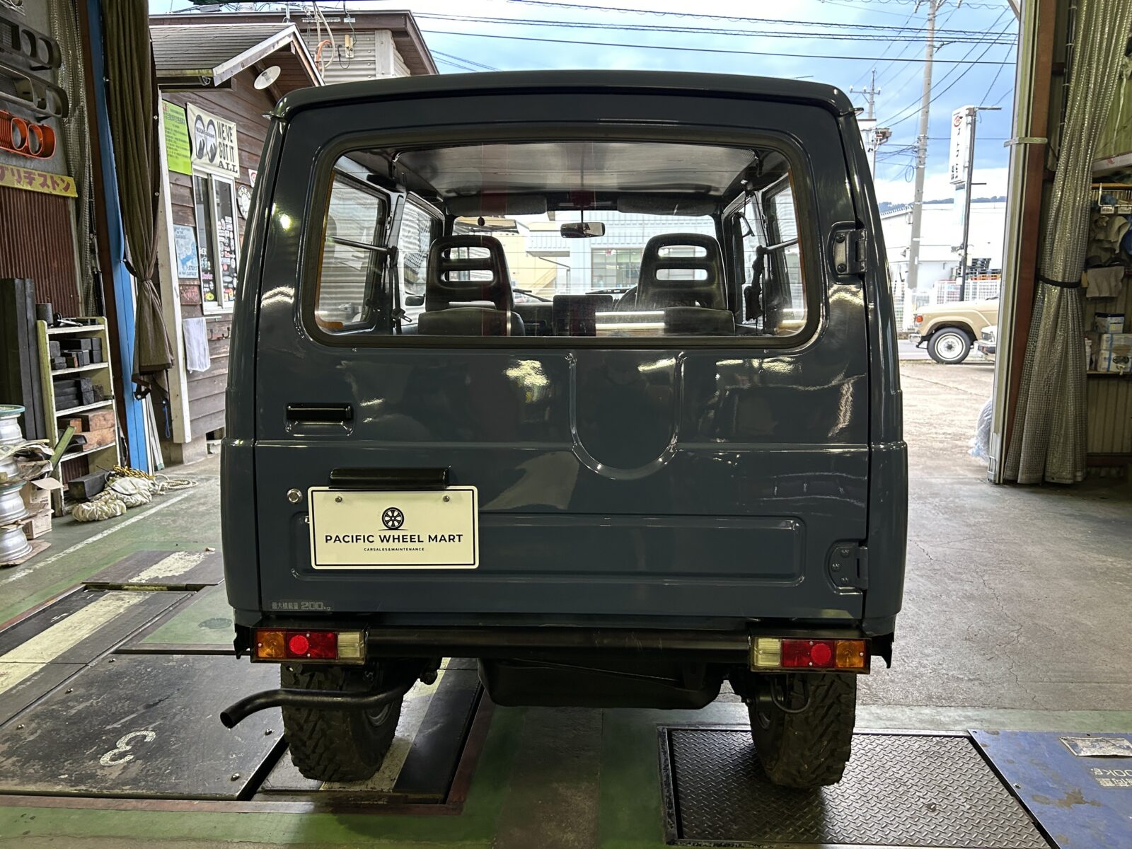 1994年 ジムニー JA11V 660サマーウインドリミテッド 4WD AT 2インチリーフスプリング公認 ジオランダー185/85R16の写真6
