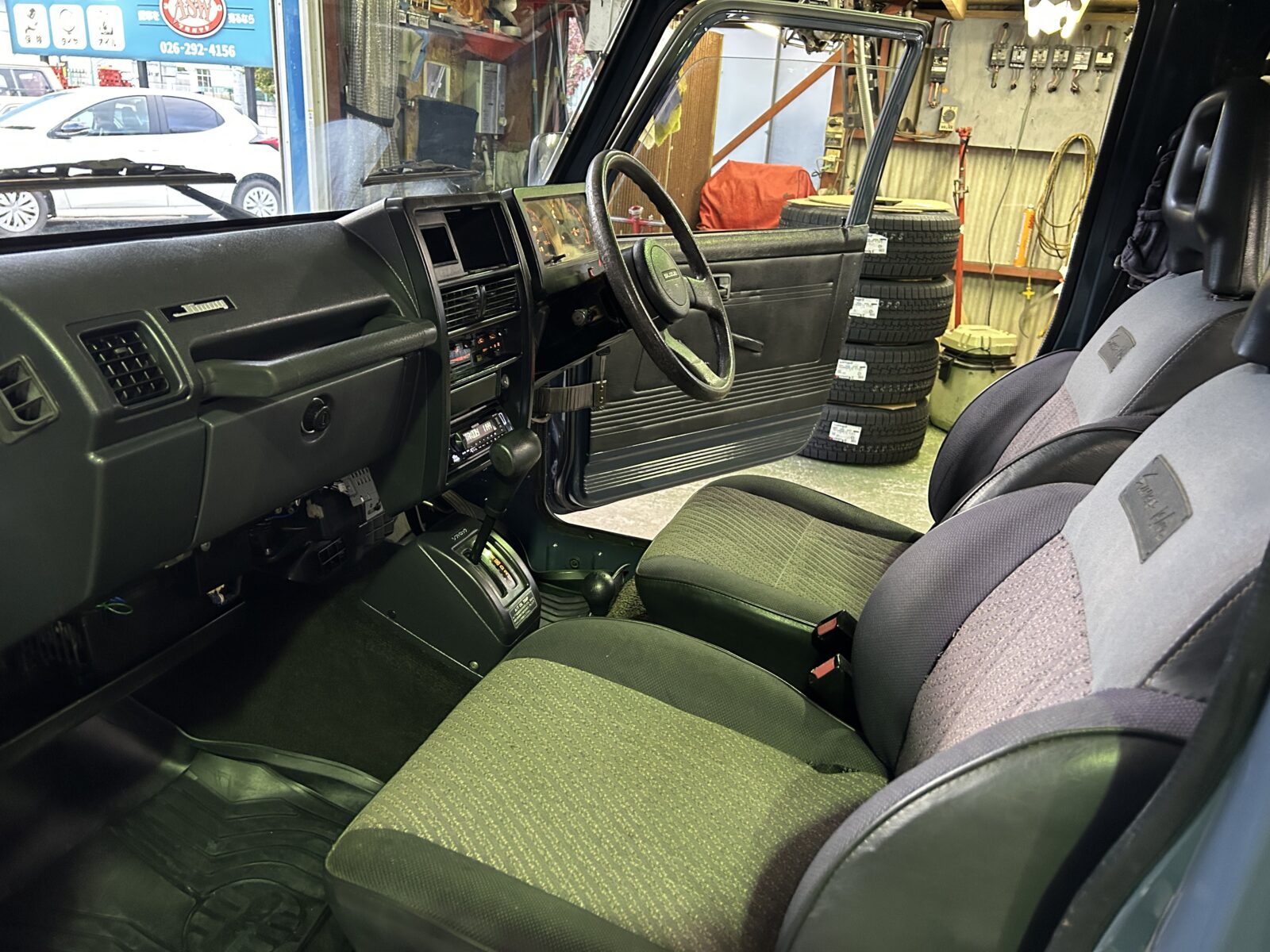 1994年 ジムニー JA11V 660サマーウインドリミテッド 4WD AT 2インチリーフスプリング公認 ジオランダー185/85R16の写真15